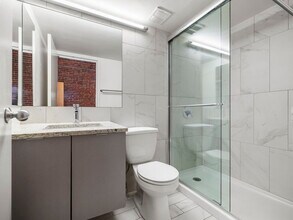 781 Tremont St, Unit 791-E206 in Boston, MA - Building Photo - Building Photo