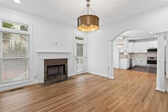 1711 Summit Glen Ln NE in Atlanta, GA - Building Photo - Building Photo