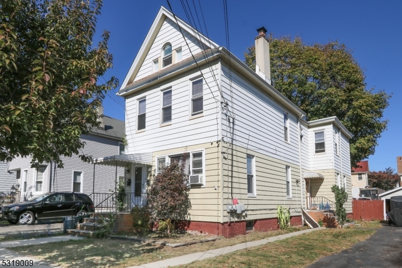 36 Tappan Ave in Belleville, NJ - Building Photo