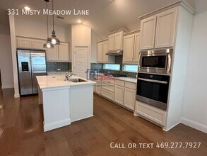 331 Misty Mdw Ln in Lavon, TX - Building Photo - Building Photo