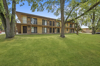 Knox Apartments in Oak Forest, IL - Building Photo - Primary Photo