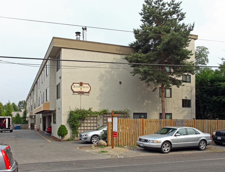 Heatherstone Park Apartments in Shoreline, WA - Building Photo