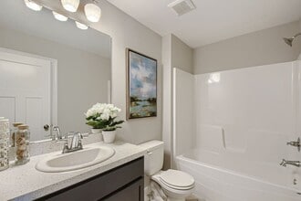 2100 Cleveland Ln S in Cambridge, MN - Building Photo - Building Photo