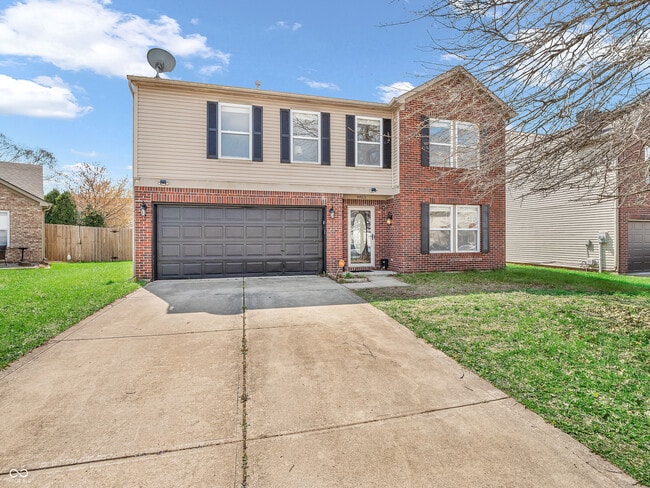 8813 Browns Valley Ln in Indianapolis, IN - Building Photo - Building Photo