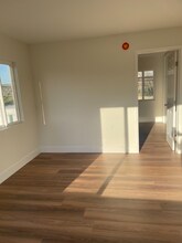 1871 San Francisco Ave in Long Beach, CA - Building Photo - Building Photo