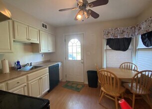 106 Pennywood Ln in Willimantic, CT - Building Photo - Building Photo