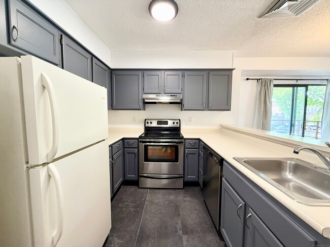 property at 1204 Whitney Ave