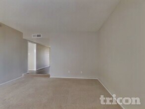 4207 W Eva St in Phoenix, AZ - Foto de edificio - Building Photo