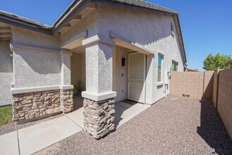 6560 E 34th Ln in Yuma, AZ - Building Photo - Building Photo