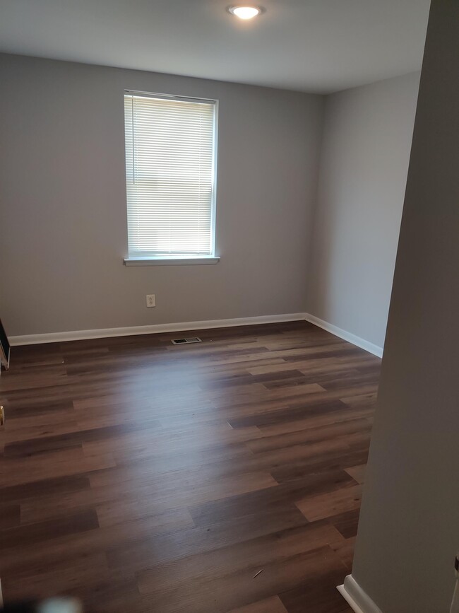 2043 W Ontario St in Philadelphia, PA - Building Photo - Building Photo