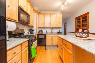 1538 W Wrightwood Ave in Chicago, IL - Building Photo - Building Photo