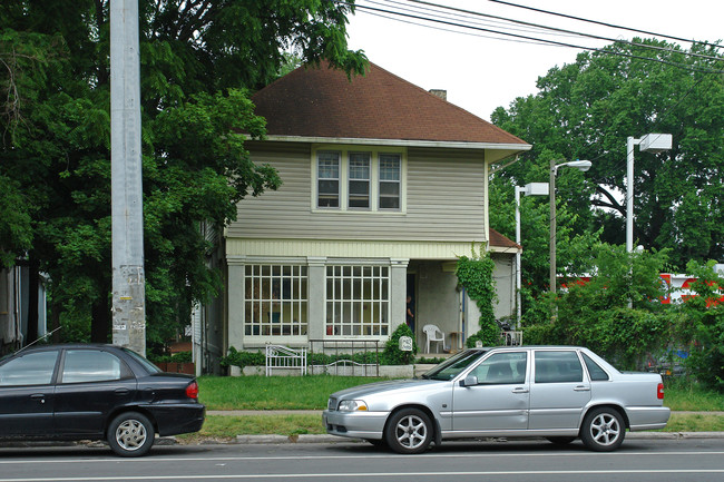 2005 Belmont Blvd in Nashville, TN - Foto de edificio - Building Photo