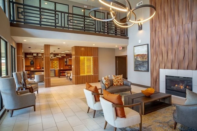 Haven at Lewisville Lake 55+ in Lewisville, TX - Foto de edificio - Building Photo