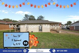 1736 Brown Trail in Hurst, TX - Building Photo