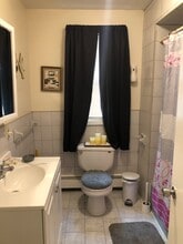 97 6th Ave, Unit 1 in Clifton, NJ - Foto de edificio - Building Photo