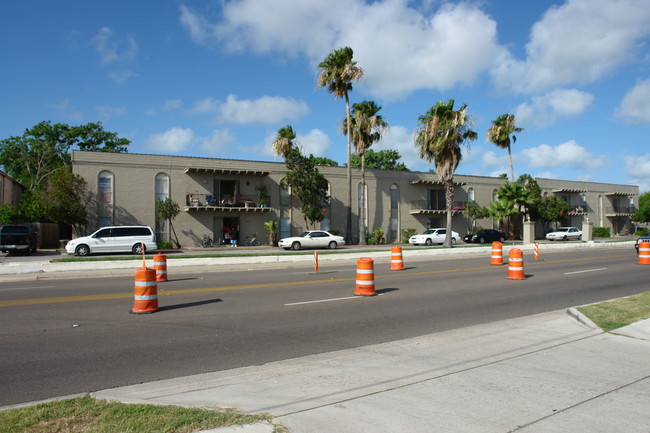 King Square Apartments in Corpus Christi, TX - Foto de edificio - Building Photo