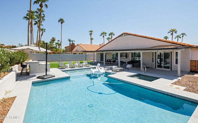 5502 E Grandview Rd in Scottsdale, AZ - Building Photo - Building Photo