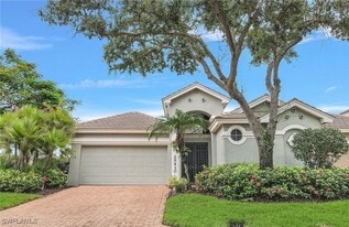 25410 Alicante Dr in Bonita Springs, FL - Building Photo