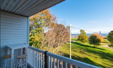 5 Sunset Dr, Unit 6 in Old Orchard Beach, ME - Building Photo - Building Photo