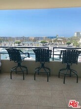 4267 Marina City Dr in Marina Del Rey, CA - Foto de edificio - Building Photo