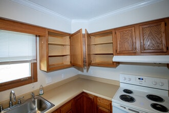 123 Pierre Pl, Unit 123 in Lima, OH - Foto de edificio - Building Photo
