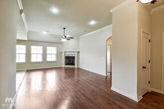 431 Carlson St in Centerton, AR - Building Photo - Building Photo