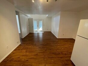 2939 Sachs St, Unit 1 in Madison, WI - Foto de edificio - Building Photo