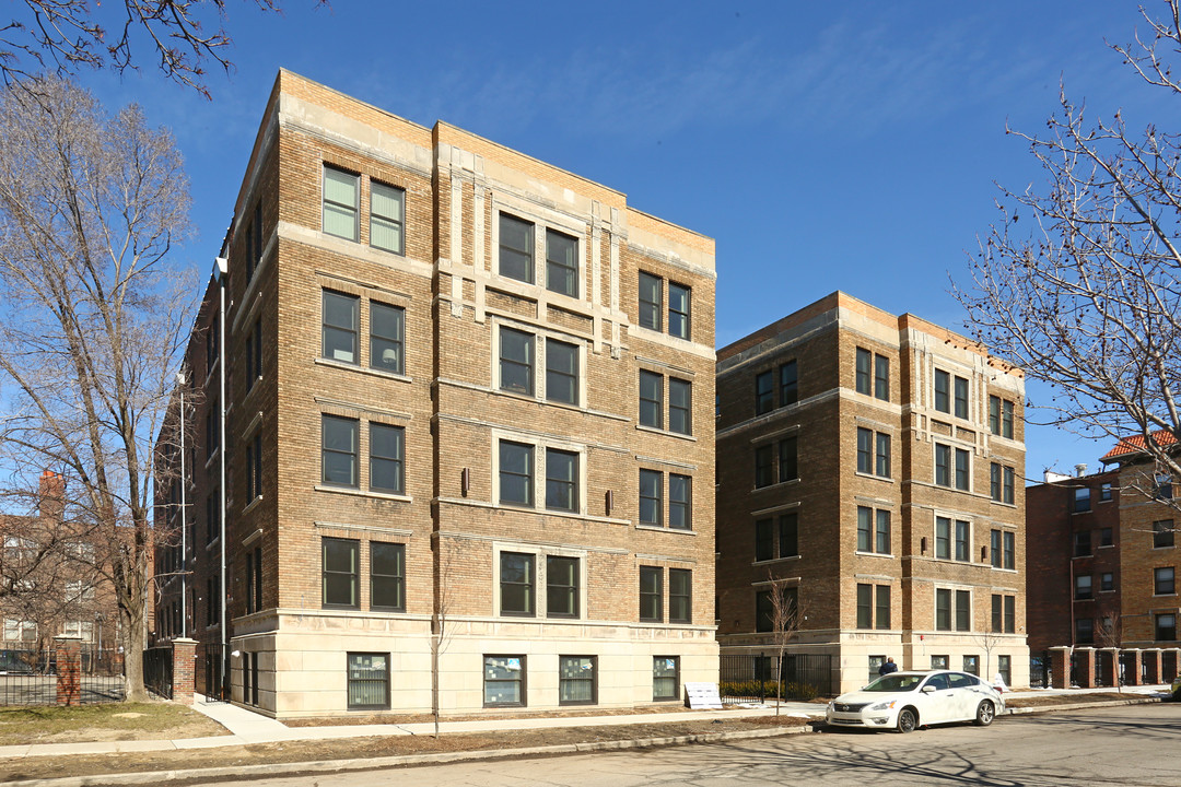 Casamira Apartments in Detroit, MI - Building Photo