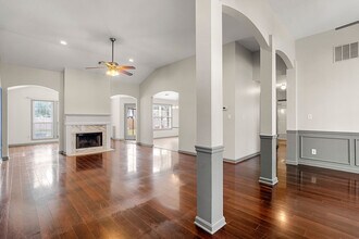 5160 Oaks Landing Ct in Sugar Hill, GA - Building Photo - Building Photo