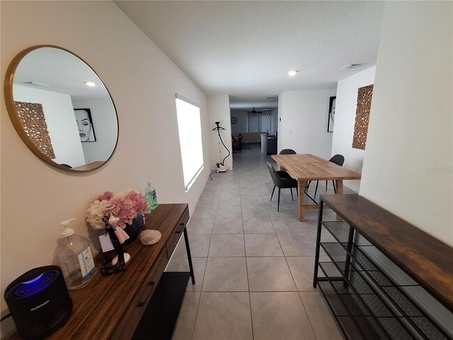 511 Sunlit Coral St in Ruskin, FL - Building Photo - Building Photo