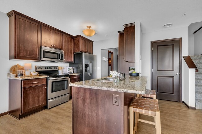 681 Roberts Road in Sartell, MN - Building Photo - Building Photo