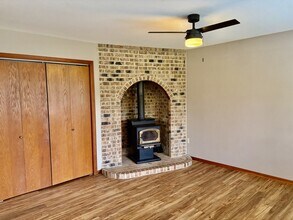 709 Vine St in Lynden, WA - Building Photo - Building Photo