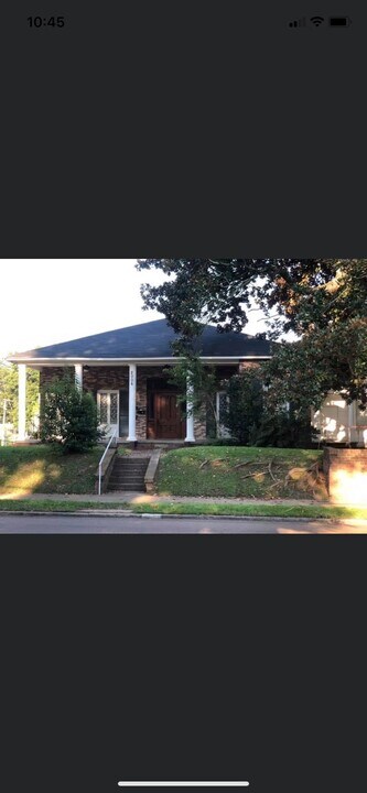 2006 Cherry St in Vicksburg, MS - Building Photo