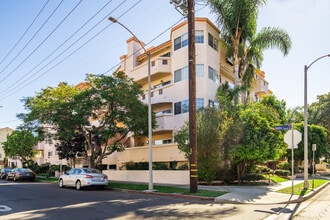 11870 Idaho Ave in Los Angeles, CA - Building Photo - Building Photo