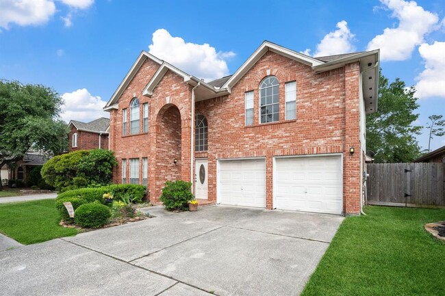 26900 Castlecliff Ln in Humble, TX - Building Photo - Building Photo