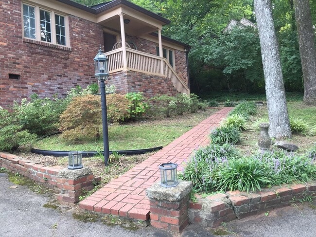 4517 Beacon Dr in Nashville, TN - Building Photo - Building Photo