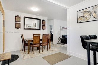 1283 NW 45th St in Miami, FL - Building Photo - Building Photo
