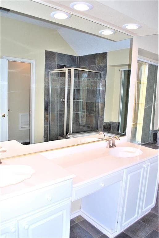 property at 2685 Hillside Dr