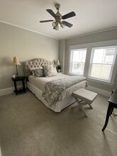 281 N Main St, Unit Apartment #2 in Mansfield, MA - Building Photo - Building Photo