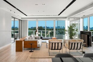 4701 Meridian Ave in Miami Beach, FL - Building Photo