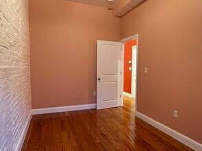 58 E Springfield St, Unit 2 in Boston, MA - Building Photo - Building Photo
