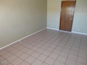 725 Arredondo Dr in El Paso, TX - Building Photo - Building Photo