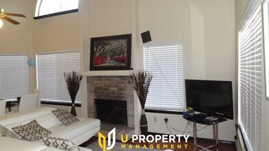 821 Dublin Dr in Richardson, TX - Building Photo - Building Photo