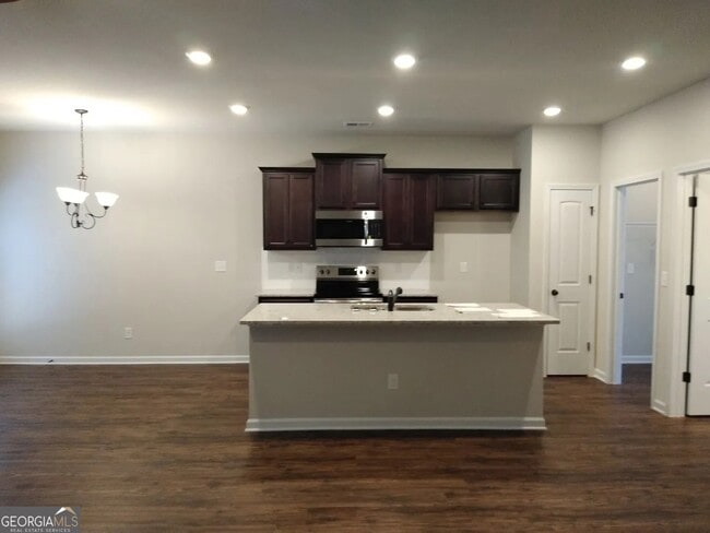 1084 Mcconaughy Ct in Mcdonough, GA - Building Photo - Building Photo