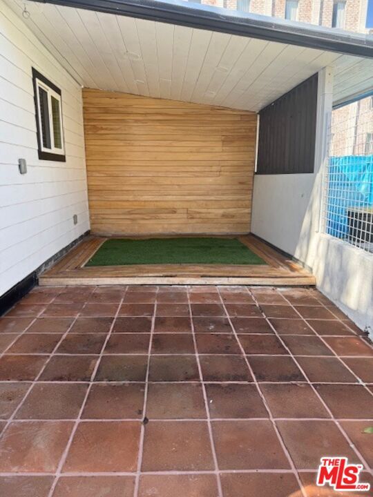 607 N Gower St in Los Angeles, CA - Building Photo - Building Photo