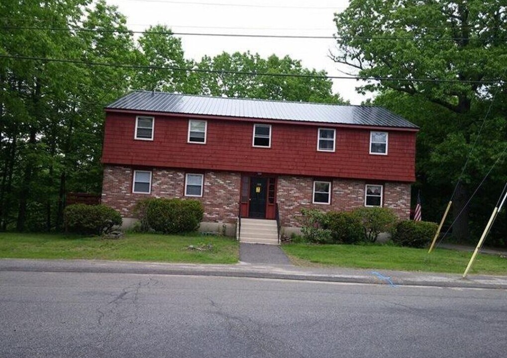 122 Pleasant St, Unit 3 in Franklin, NH - Building Photo