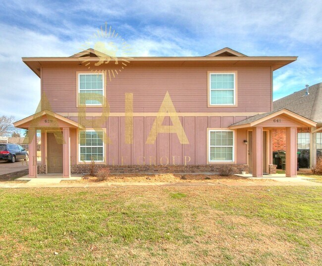 property at 641-641 Welston Cir