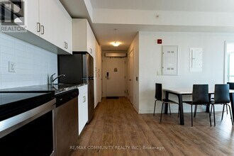 1800 Simcoe St N in Oshawa, ON - Building Photo - Building Photo