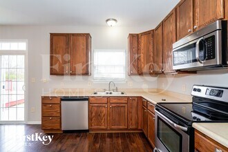 5921 Sable Dr in Indianapolis, IN - Building Photo - Building Photo