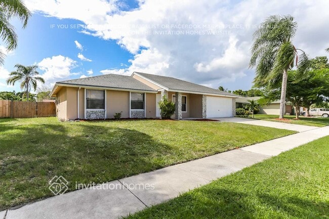 112 La Mancha Ave in Royal Palm Beach, FL - Building Photo - Building Photo